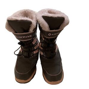 Girl’s Airwalk Winter Boots Size 3 Brown/Pink Faux
